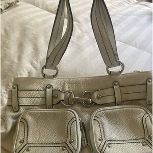 White leather Pertegaz purse